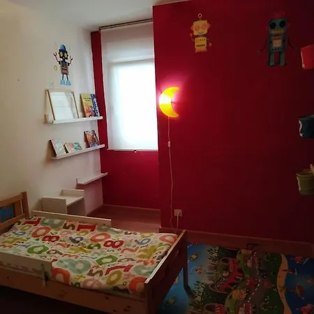 Piso Familiar Proximo A Santiago De Compostela Y La Coruna Apartamento